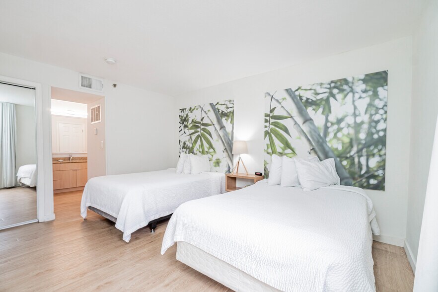 More Photos Of 1212 NW 82nd Ave, Doral Hotel For Sale