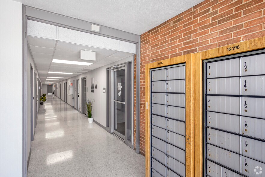 More Photos Of 6836 San Pedro Ave, San Antonio Office For Lease