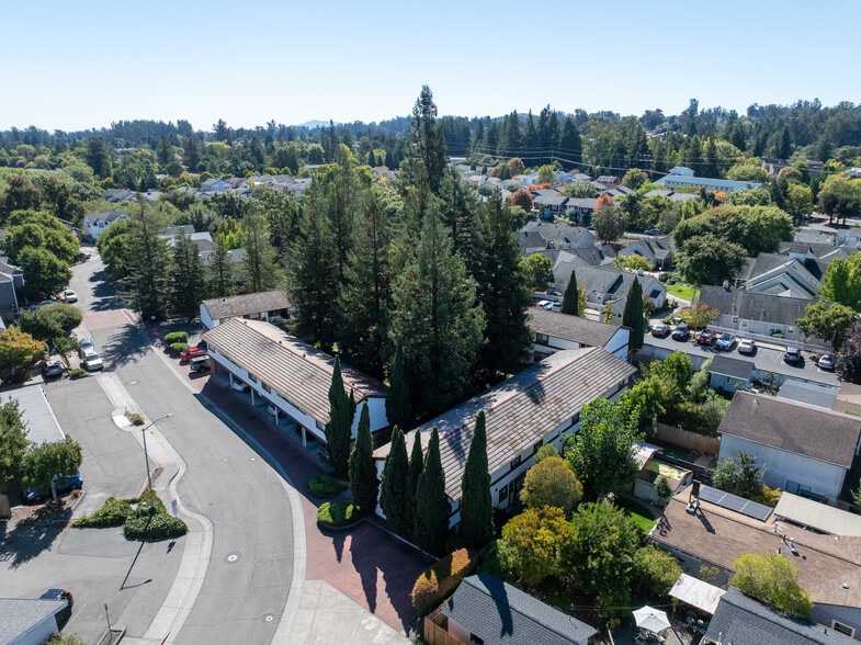 More Photos Of 7111 Marsh Way, Cotati Apartments For Sale