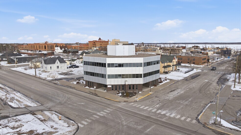 More Photos Of 403 4TH St NW, Bemidji Medical For Lease