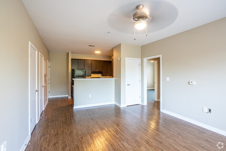 More Photos Of 600 Marshall St, Louisville Apartments For Sale