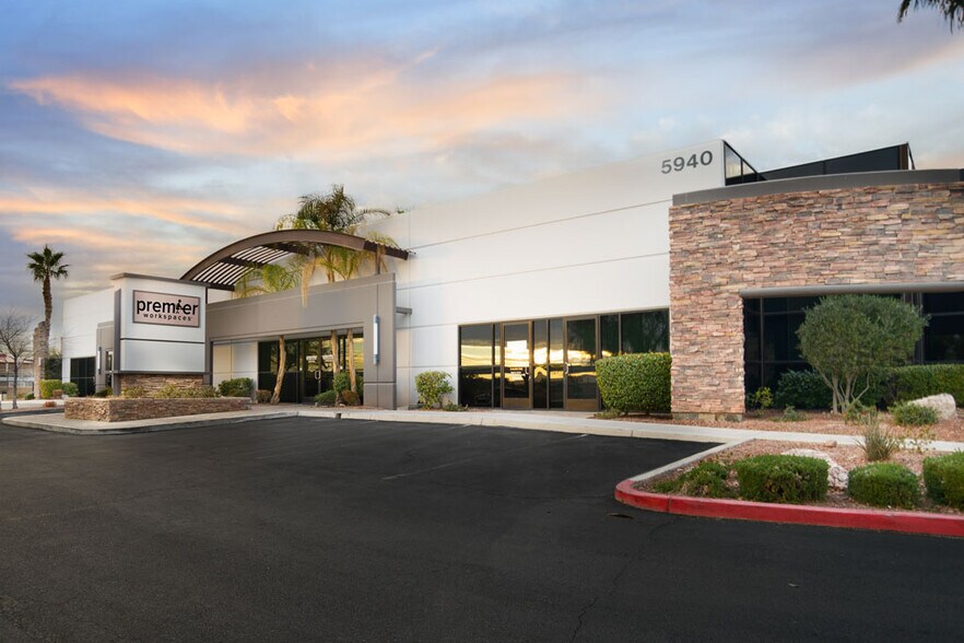 More Photos Of 5940 S rainbow Blvd, Las Vegas Coworking Space
