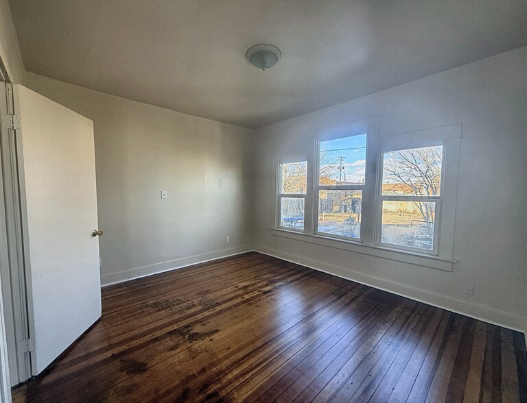 More Photos Of 621 13th St, Greeley Apartments For Sale