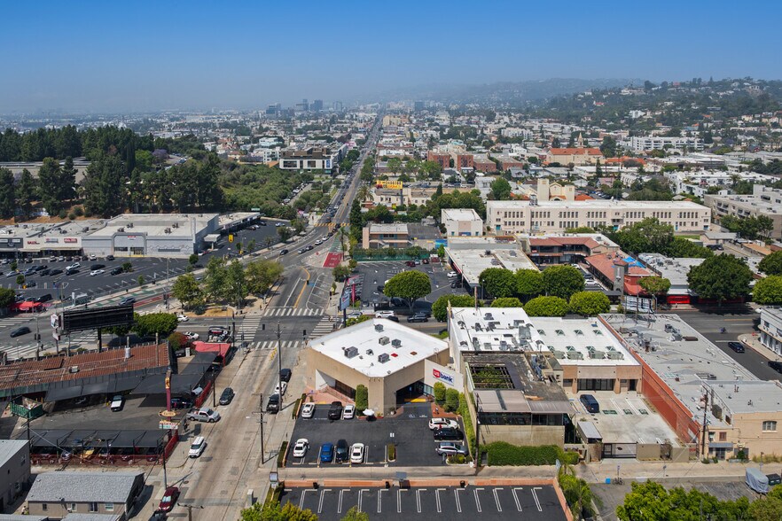More Photos Of 1700 N Vermont Ave, Los Angeles General Retail For Lease