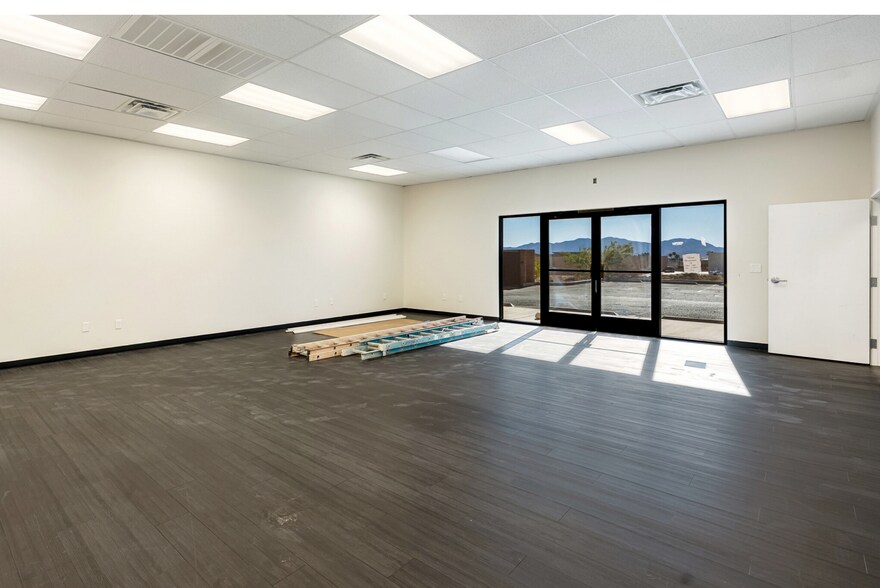 More Photos Of 1541 E Basin Ave, Pahrump General Retail For Sale