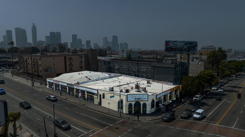 More Photos Of 2020-2028 W 3rd St, Los Angeles Storefront For Lease