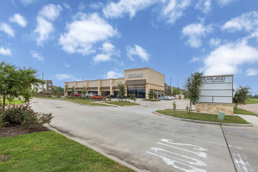 Primary Photo Of 11508 Pearland Pky, Houston Unknown For Lease