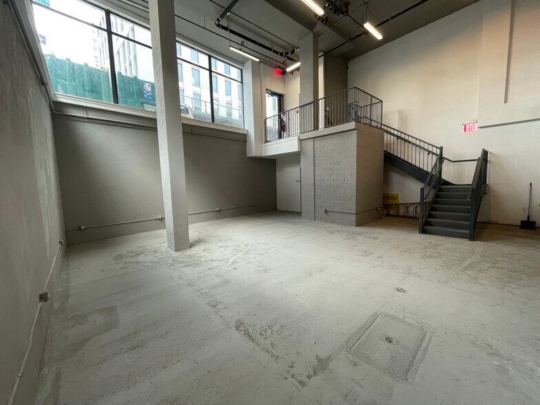 More Photos Of 349 Kent Ave, Brooklyn Apartments For Lease