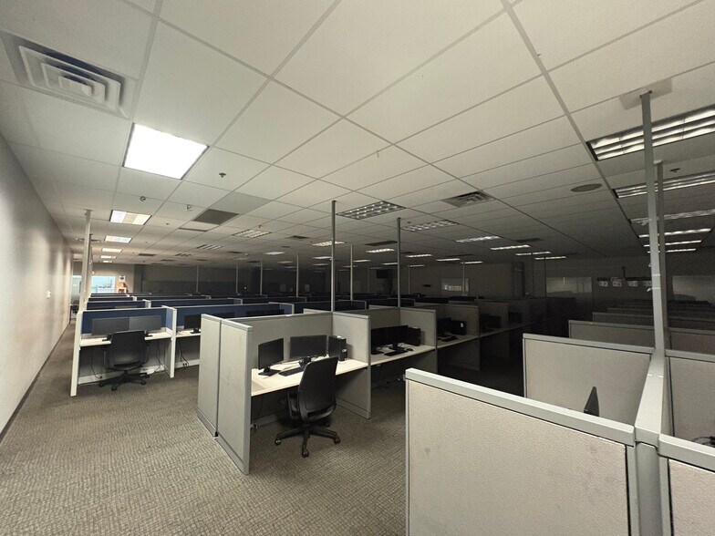 More Photos Of 1130 Sugg Pky, Greenville Warehouse For Lease
