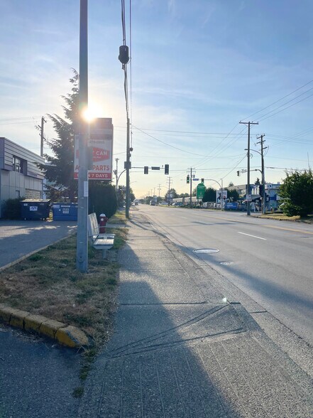 More Photos Of 11211 Bridgeport Rd, Richmond Service For Sale