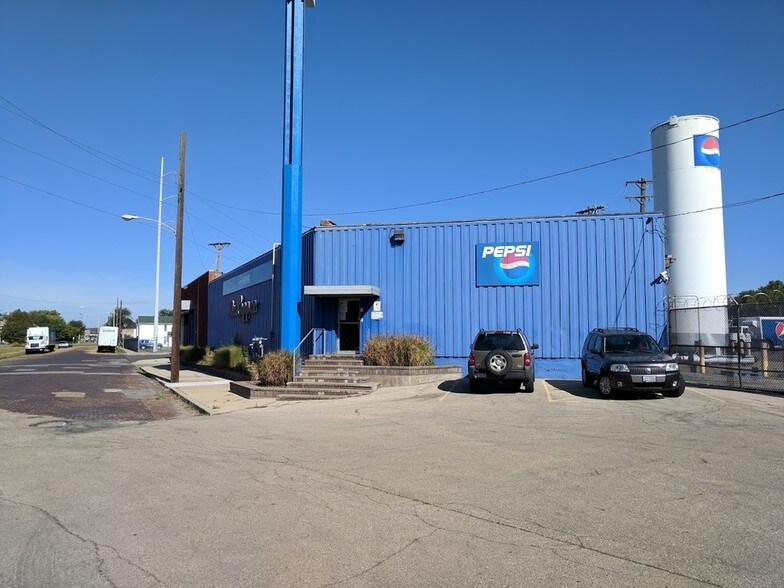 More Photos Of 526 Milburn Ave, Dayton Warehouse For Sale