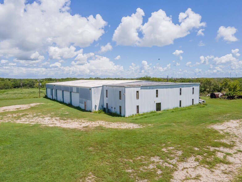 More Photos Of 5729 Texas st, Hitchcock Industrial For Lease