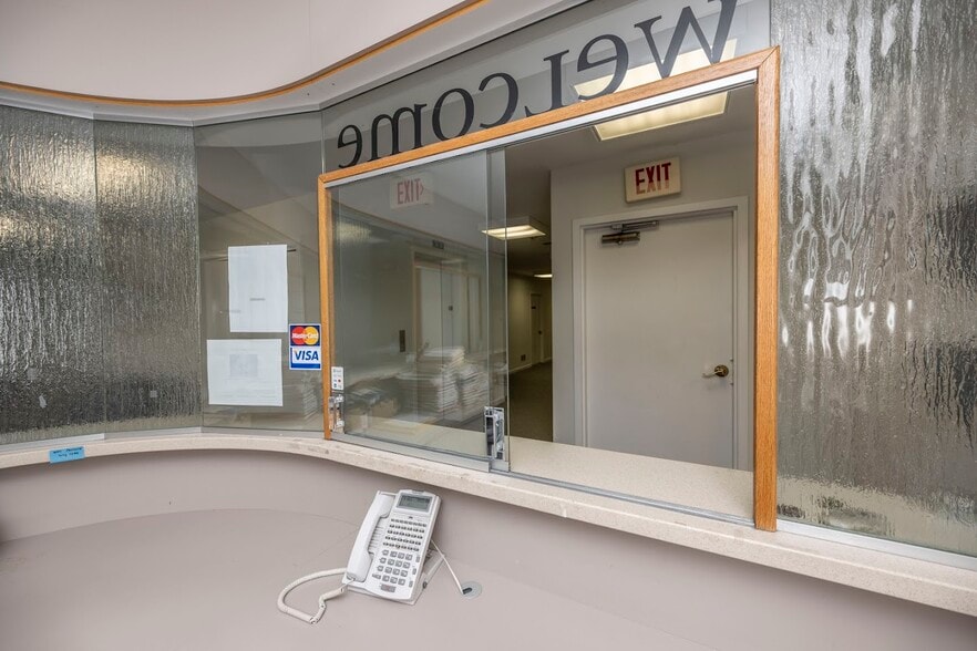 More Photos Of 11 Woodland Rd, Madison Medical For Sale