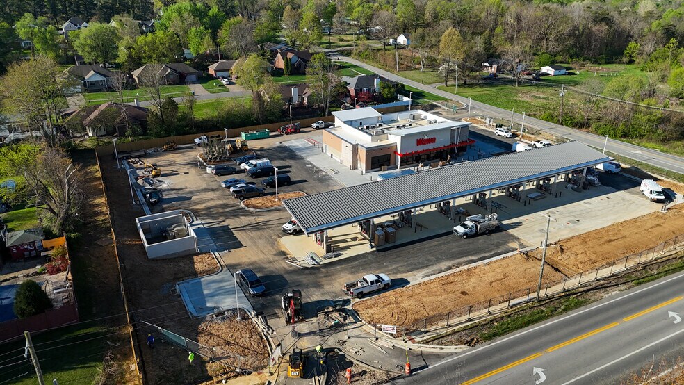 More Photos Of 7601 Vaughn Mill Rd, Louisville Convenience Store For Sale