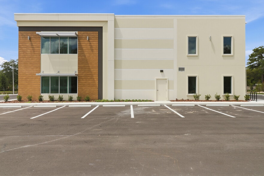 More Photos Of 3416 W Lake Mary Blvd, Lake Mary Medical For Lease