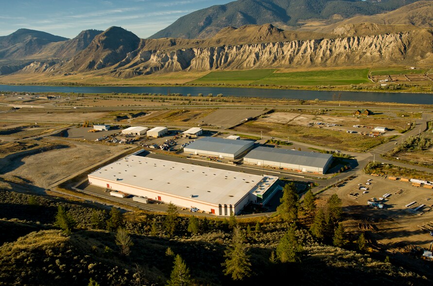 More Photos Of 8175 Dallas Dr, Kamloops Warehouse For Lease