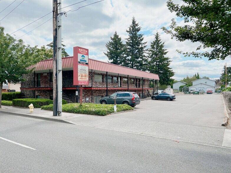 More Photos Of 18210 E Burnside St, Portland Office For Sale