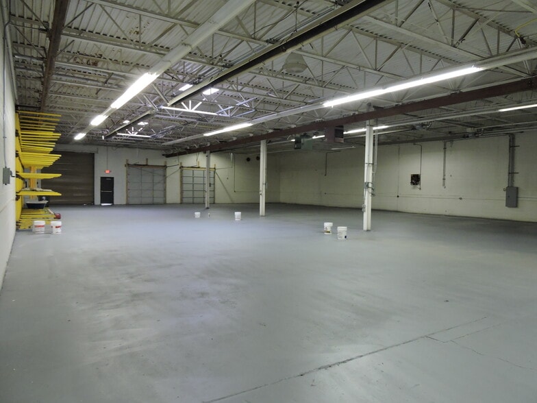 More Photos Of 1001 W Washington St, Norristown Warehouse For Lease