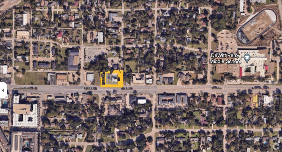 More Photos Of 1415 E Belt Line Rd, Carrollton Office Residential For Sale