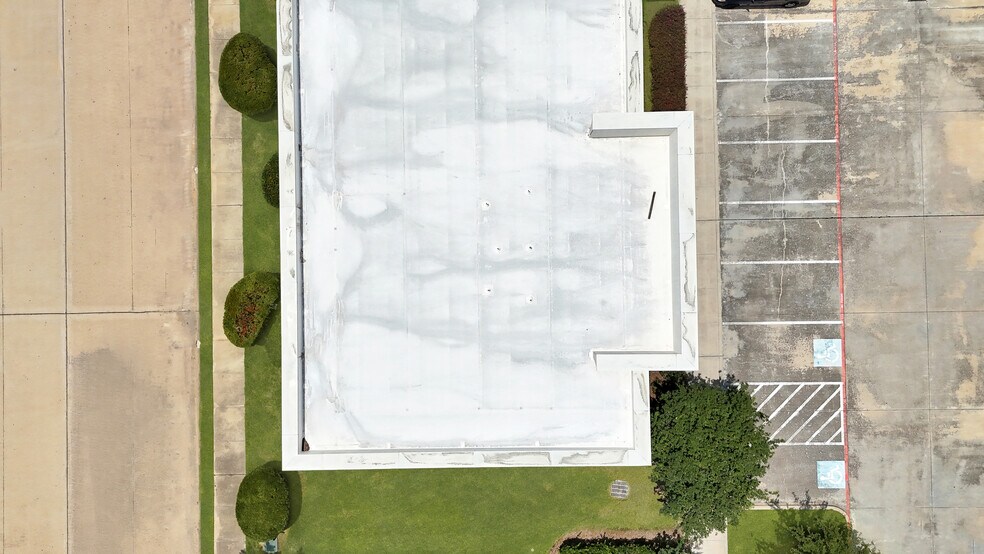 More Photos Of 440 Cobia Dr, Katy Office Residential For Sale