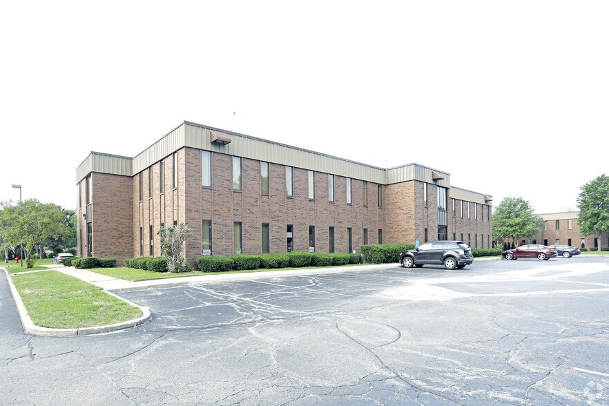 More Photos Of 40500 Ann Arbor Rd, Plymouth Office For Lease
