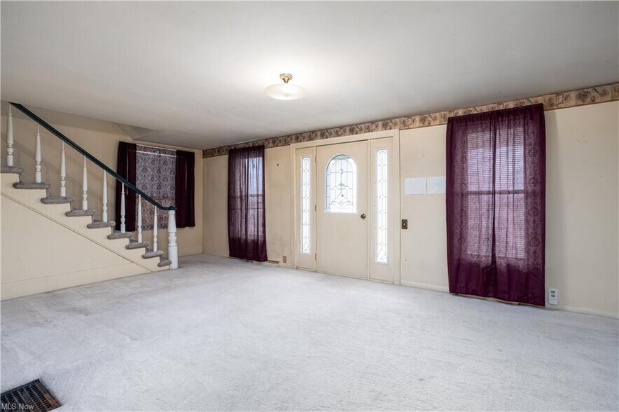 More Photos Of 15355 Old Lincoln Way, Dalton Light Manufacturing For Sale