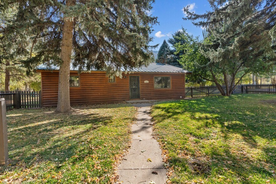 More Photos Of 27846 US 550, Durango Specialty For Sale