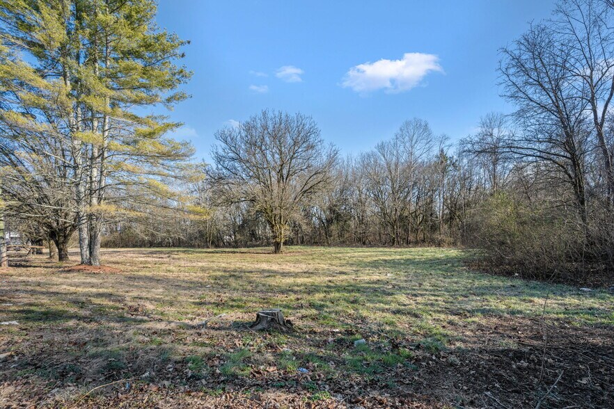 More Photos Of 413 Wilson Ave, Tullahoma Restaurant For Sale