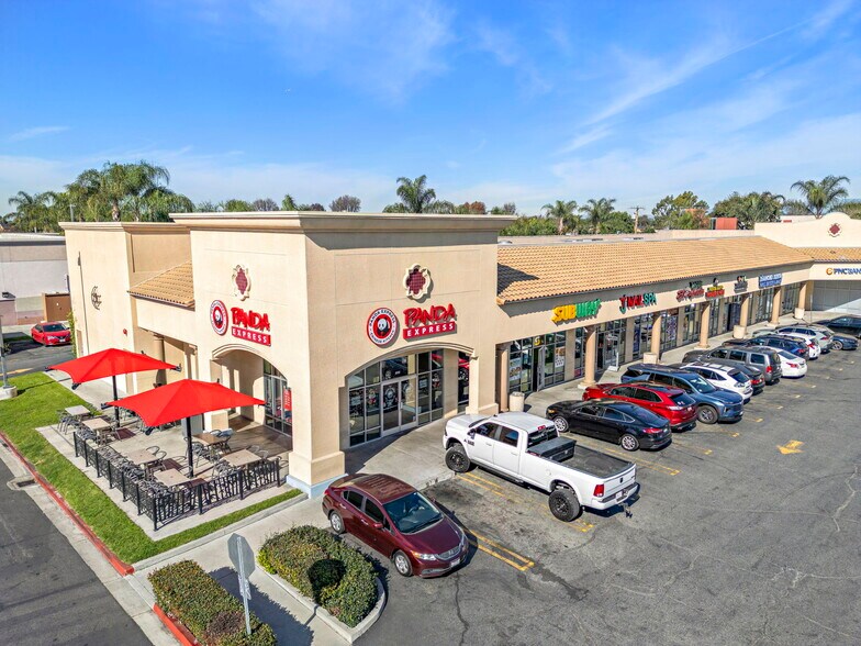 More Photos Of , Lynwood General Retail For Sale
