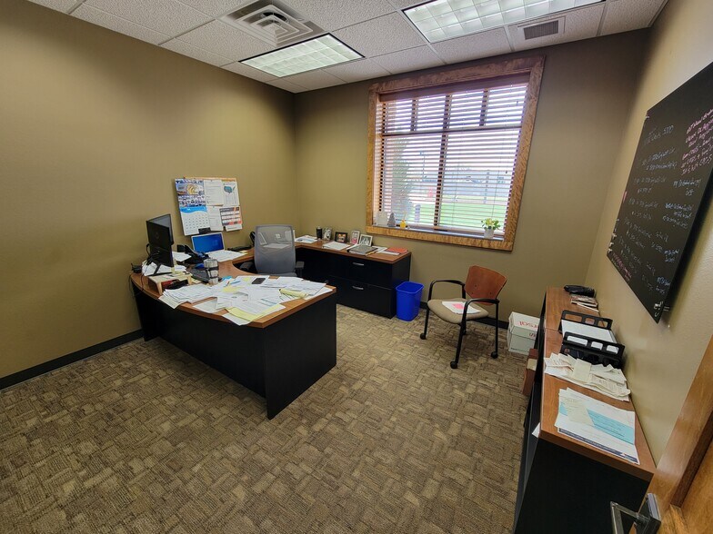 More Photos Of 1610 N Minnesota Ave, Sioux Falls Office For Lease
