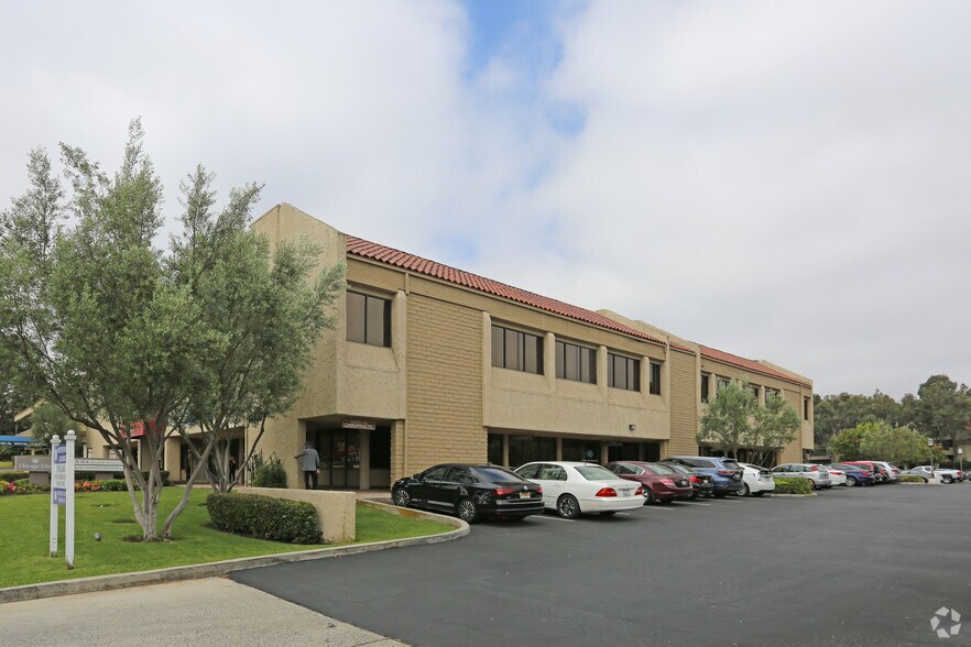 More Photos Of 16776 Bernardo Center Dr, San Diego Medical For Lease
