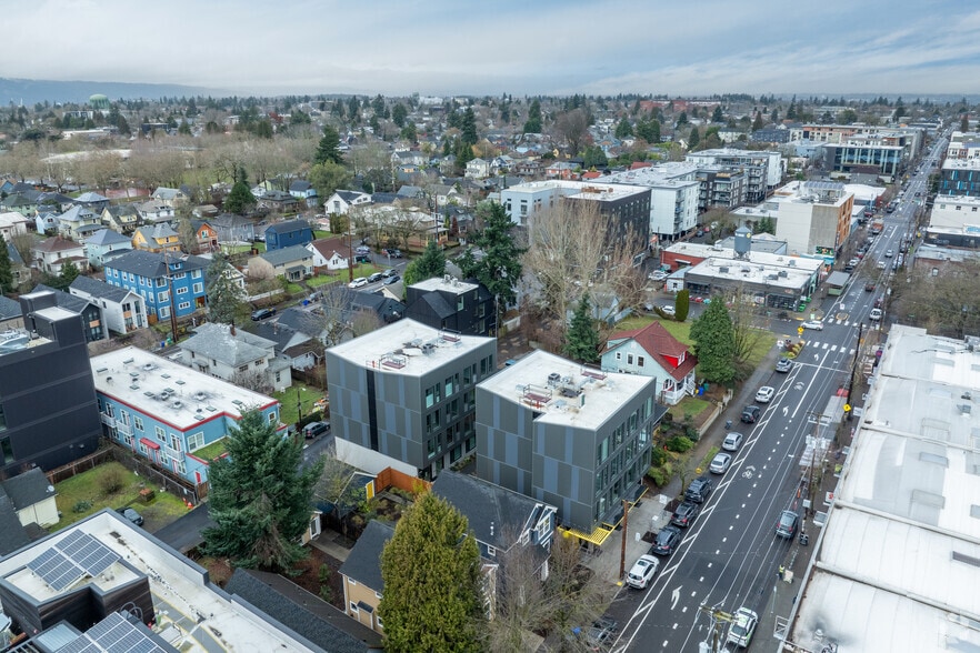 More Photos Of 3755 N Williams Ave, Portland Apartments For Sale