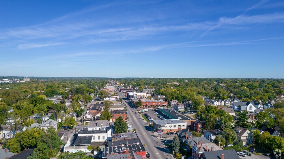 More Photos Of 2333 N High St, Columbus Storefront Retail Residential For Lease