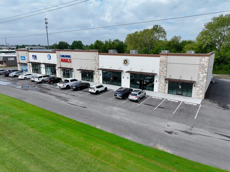 More Photos Of 2251 88 hwy, Claremore Storefront For Sale