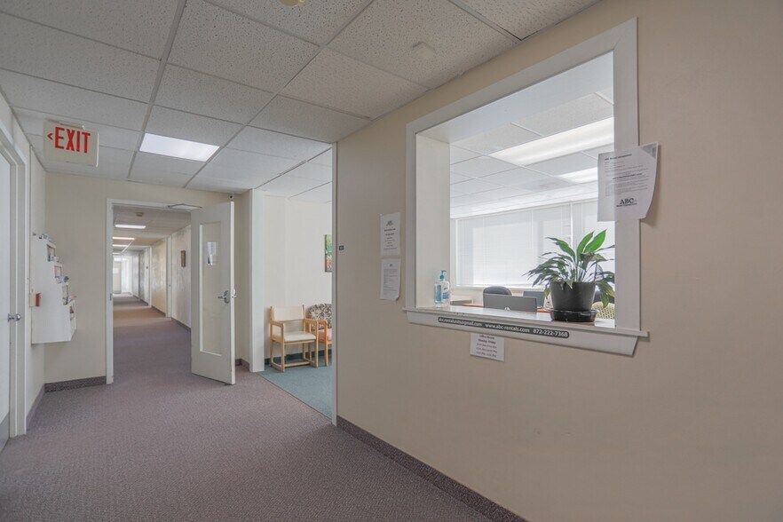 More Photos Of 2801 N 7th St, Wausau Medical For Sale