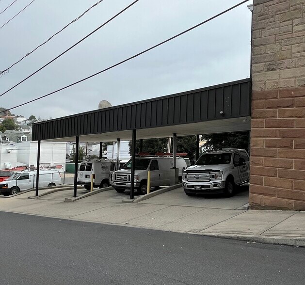 More Photos Of 260 Sunbury St, Minersville General Retail For Sale