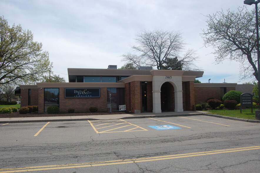 Primary Photo Of 2465 W Ridge Rd, Rochester Office For Lease