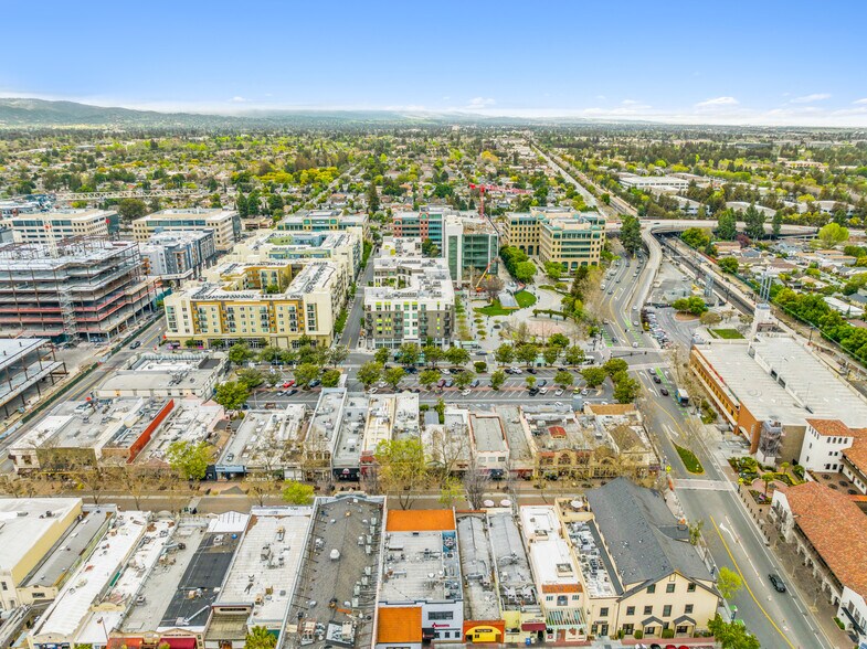 More Photos Of 135 S Murphy Ave, Sunnyvale Restaurant For Sale