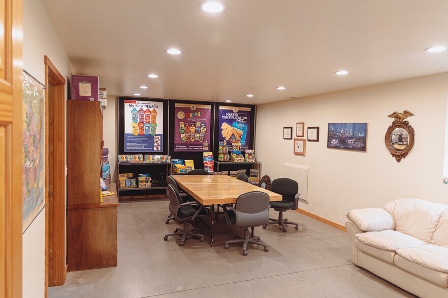 More Photos Of 1660 W 1000 N, Layton Light Manufacturing For Lease