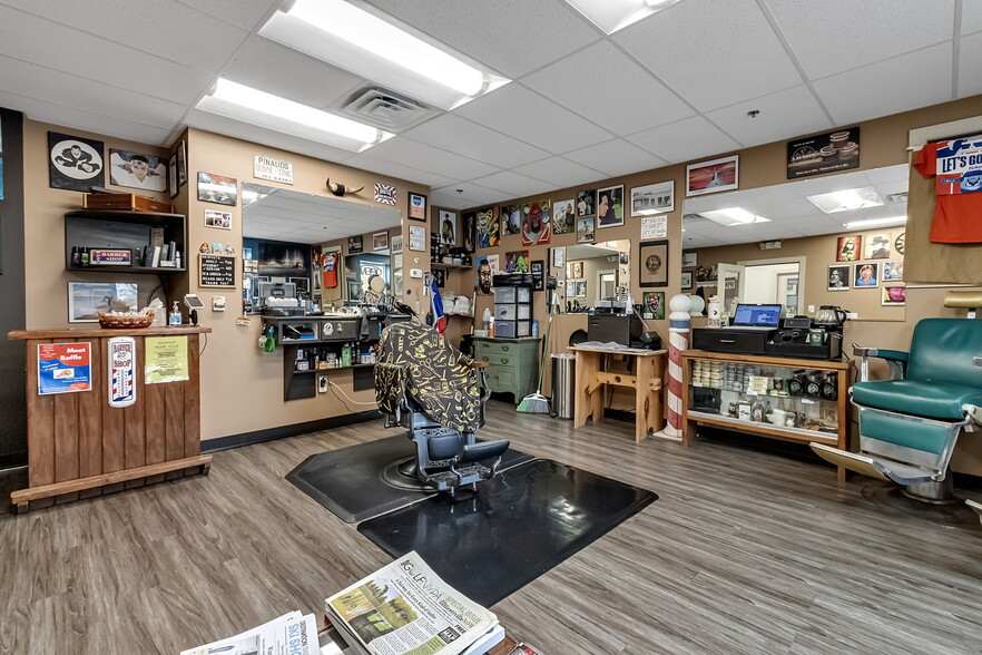 More Photos Of 2-85 Bristol Ln, Ellicottville General Retail For Lease