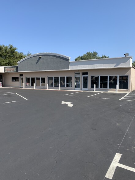 Primary Photo Of 9353 Greenback Ln, Orangevale Freestanding For Lease