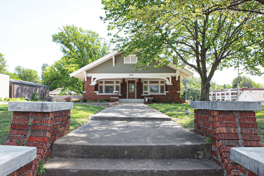 Primary Photo Of 1629 S Peoria Ave, Tulsa Loft Creative Space For Lease