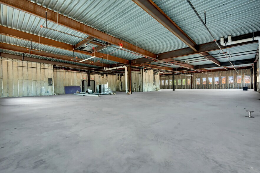 More Photos Of 705 Brewers Bridge Rd, Jackson Office For Lease