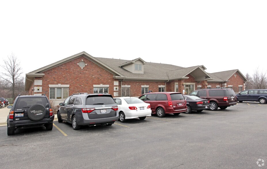 More Photos Of 16621 107th St, Orland Park Medical For Lease