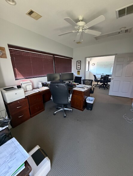 More Photos Of 12350 Taylor Rd, Houston Warehouse For Lease