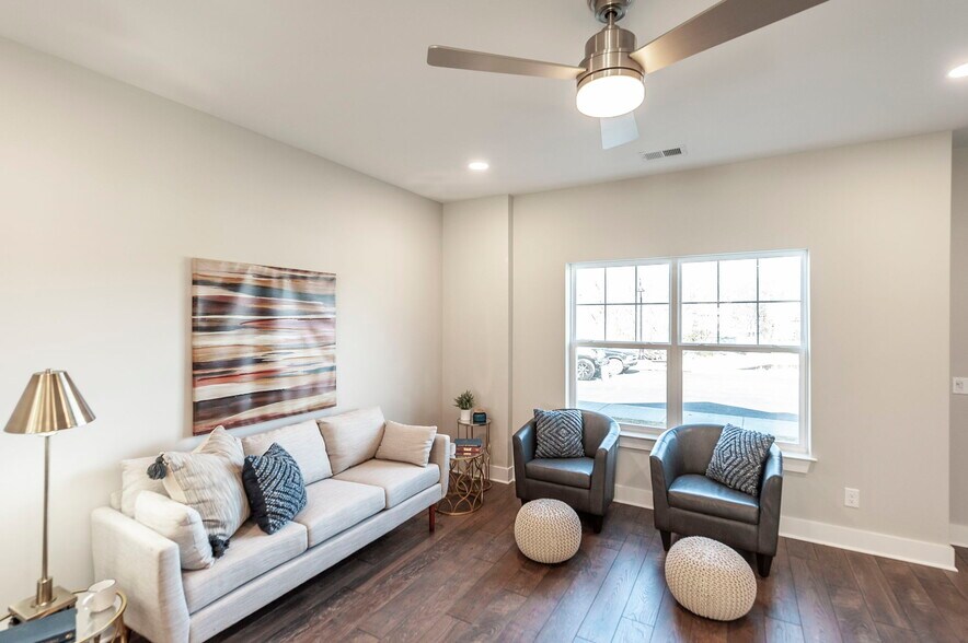 More Photos Of 1136 Lock 4 Rd, Gallatin Apartments For Sale