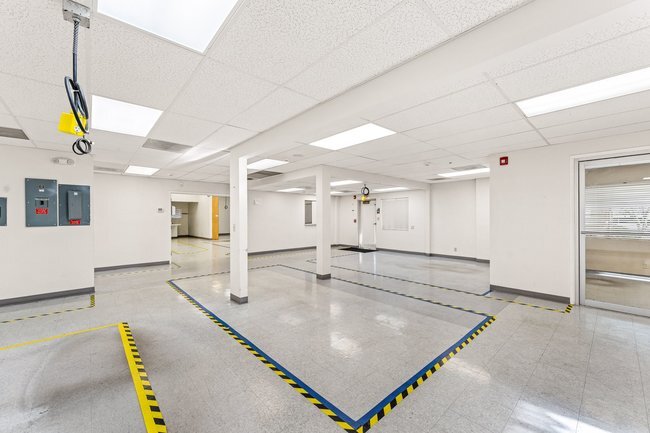 More Photos Of 1596 NW Washington Blvd, Grants Pass Industrial For Sale