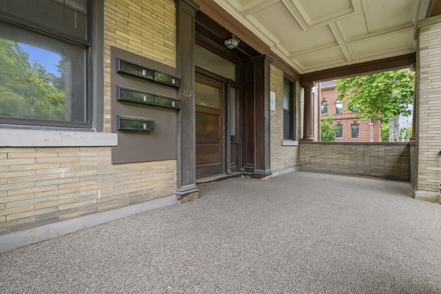 More Photos Of 215 S Braddock Ave, Pittsburgh Apartments For Sale
