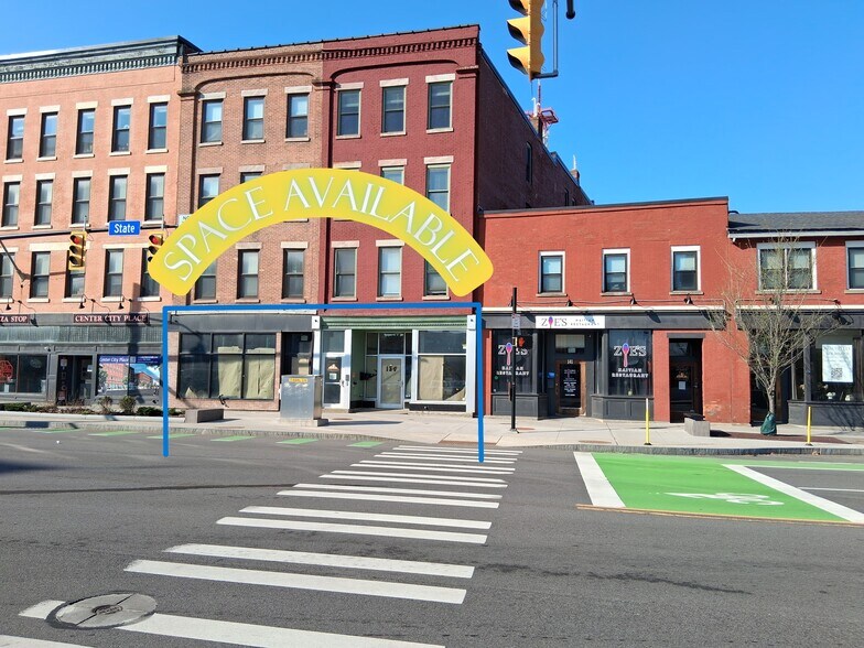 More Photos Of 131-163 State St, Rochester Apartments For Lease