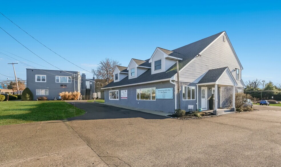 More Photos Of 3488 York Rd, Furlong Office For Sale